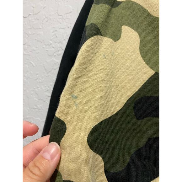 Puma Wild Pack Cropped Camo Pullover Sweater Top Size XS - Picture 4 of 5